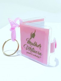 Chaveiro Bblia plstico (mulher virtuosa fundo rosa claro e miolo personalizado) c/12