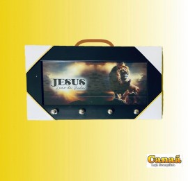 Porta chave moldura de madeira com vidro ( Jesus Leo de Jud , leo com coroa)