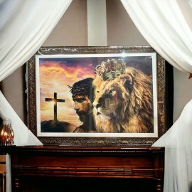 Quadro moldura luxo ( Cristo/ Le�o com Coroa) ( tamanho 100x70 cm ), cada