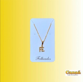 Kit corrente com pingente folheado (palavra F� pedrinha grande)