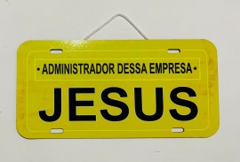 Placa MDF pintado ( administrador dessa empresa), cada