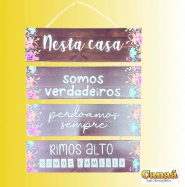 Placa corda frases madeiras com 4 partes ( Nesta casa somos verdadeiros �), cada