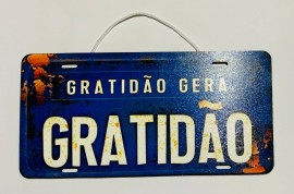 Placa Mercosul MDF pintado (Gratido gera gratido), cada