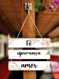 Quadro plaquinha decorativa com 3 partes e barbante (F�/esperan�a/amor) 