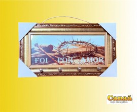 Porta chave moldura dourada de madeira com vidro ( Foi por amor ) 